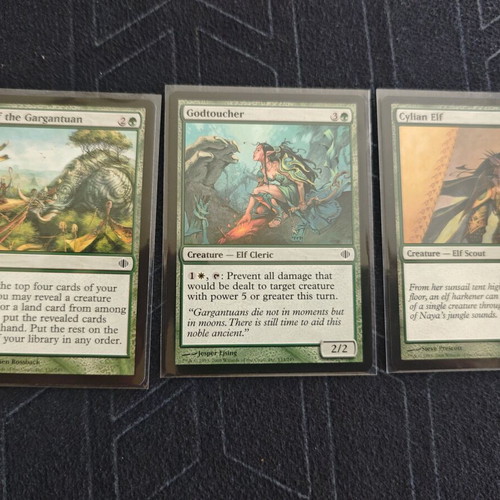 MTG Shards of Alara 23 Cards Like New with Sleeves