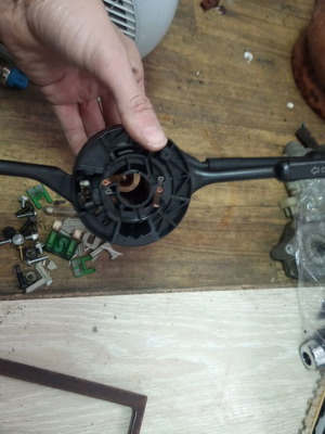 Lada 2105 Indicator and Wiper Lever used