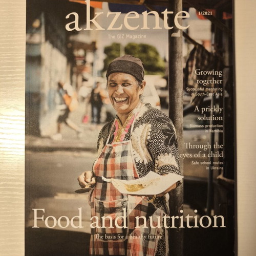 Akzente magazine 5 issues in English, excellent condition