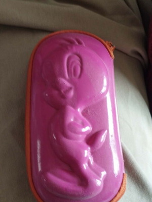 Tweety Moritz kids glasses case pink like new