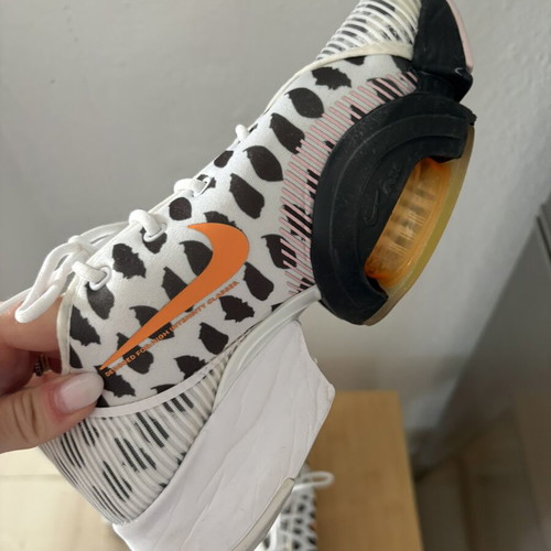 Nike Air Zoom SuperRep 2 athletic shoes like new, size 37.5, white