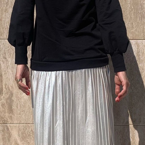 Sweatshirt dress new with silver pleated skirt size M