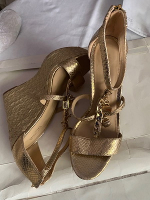 Michael Kors gold sandals used, size 38.5, 13 cm heel