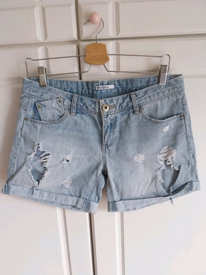 Stradivarius denim shorts like new, size M, blue