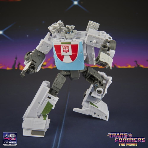 Transformers Wheeljack Deluxe Class Studio Series figure new