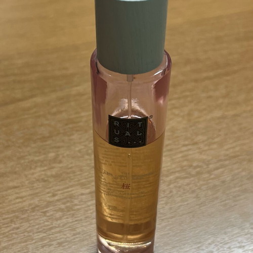 Rituals The Ritual Of Sakura flourishing hair & body mist used