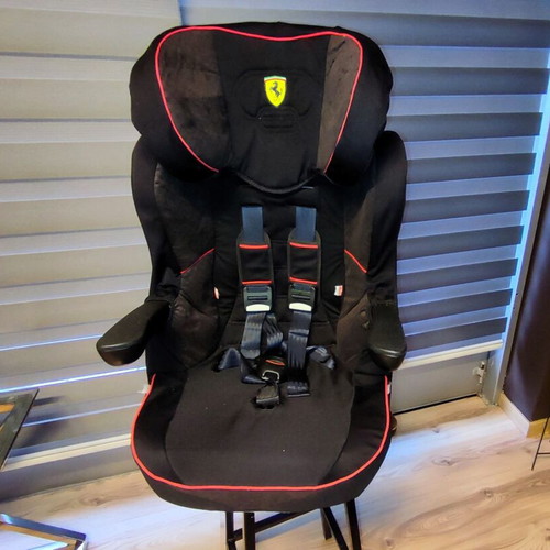 Child Car Seat 9–36kg used, ECE R44/04 certified