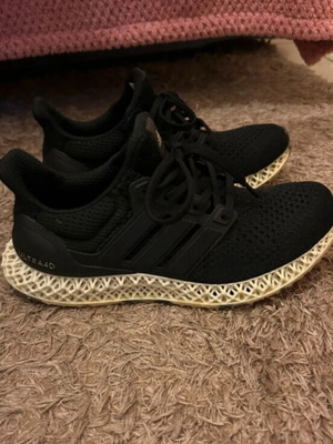 Adidas Ultra 4D sneakers like new, size 39, black