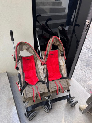 Διπλό καρότσι σαν καινούργιο, εύχρηστο