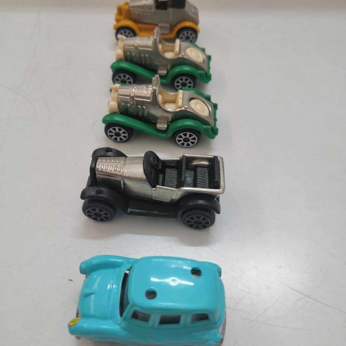 Mini toy cars like new