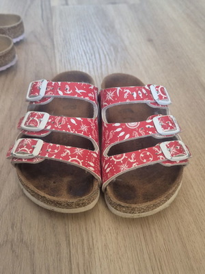 Birkenstock πέδιλα νούμερο 27 σαν καινούργιο, κόκκινα