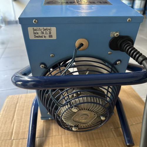 Electric Bear VF21A Portable Fan Heater like new, 2 kW, 230 V, IP44