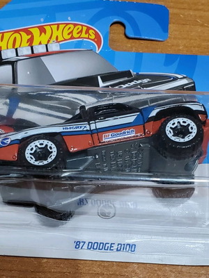 Hot Wheels Treasure Hunt Dodge 2022 new