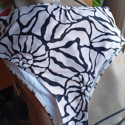 Swimsuit XL all time classic, black and beige, new