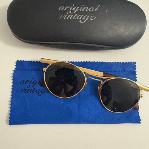 Original Vintage sunglasses gold like new