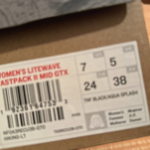 The North Face Fastpack II Mid GTX women's boots like new, size 38, black