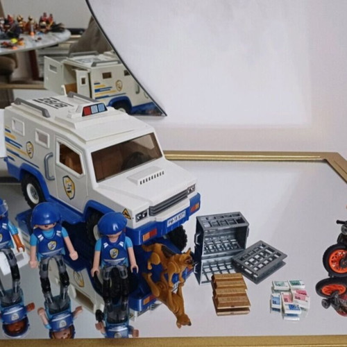 Playmobil police set like new