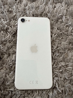 iPhone SE 2020 64GB used, white, reliable compact smartphone