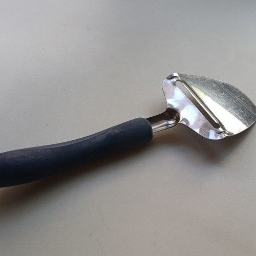 Cheese slicer used for slices