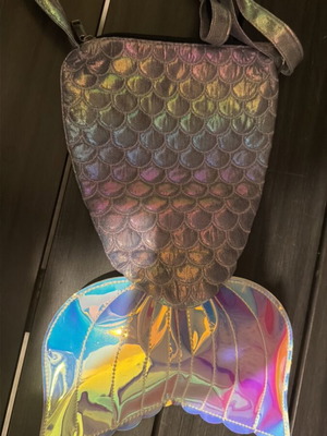 Mermaid tail crossbody bag like new, children's