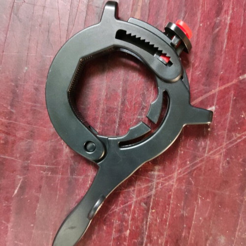 Automatic throttle lock for motorcycle new