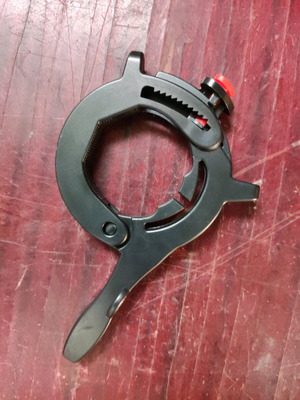 Automatic throttle lock for motorcycle new