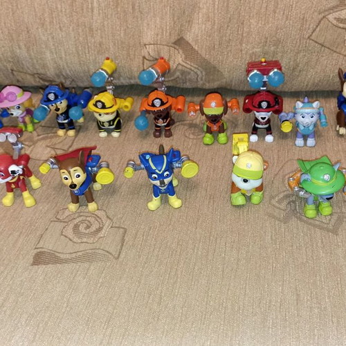 Paw Patrol figures set used, children's toys
