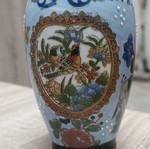 Hand-painted vase like new
