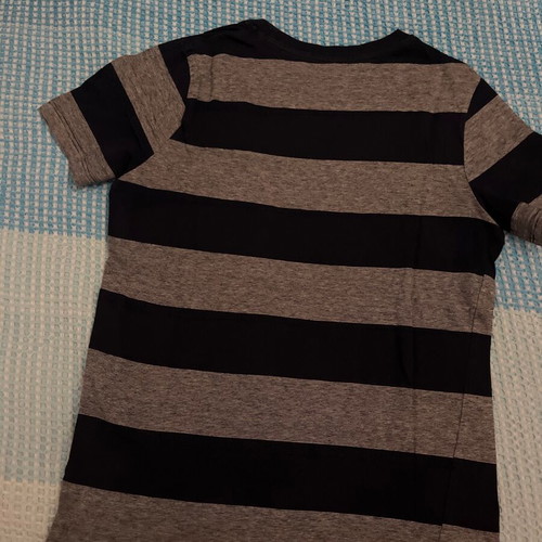 H&M t-shirt like new for 10-12 years old, black and gray