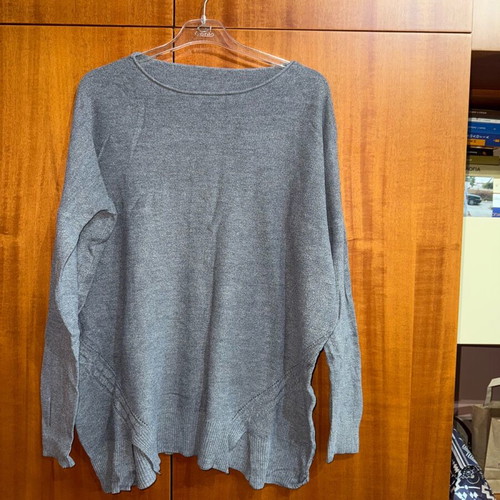 Grey blouse wide fit used, sizes M-XL