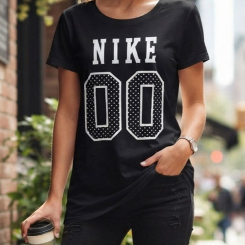 Nike t-shirt size S used, black and white