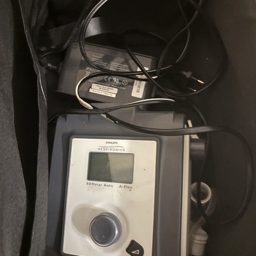 Philips Respironics REMstar Auto A-Flex CPAP like new with mask and tubing