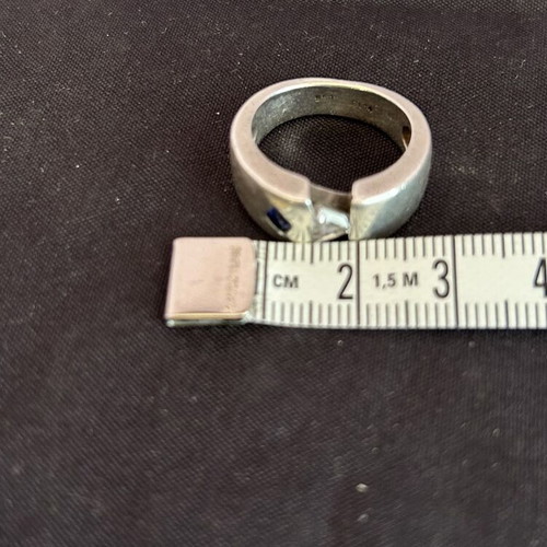Silver 950 ring used with white and blue stone