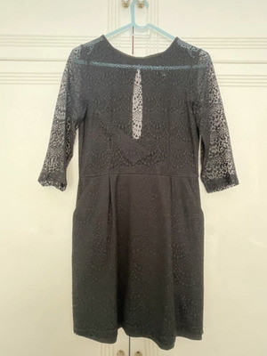 Black short dress Stradivarius like new with lace size M