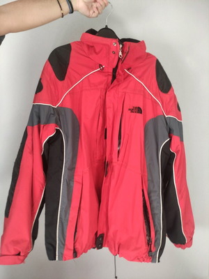 Αντιανεμικό The North Face κόκκινο με ζακέτα μεταχειρισμένο, μέγεθος L