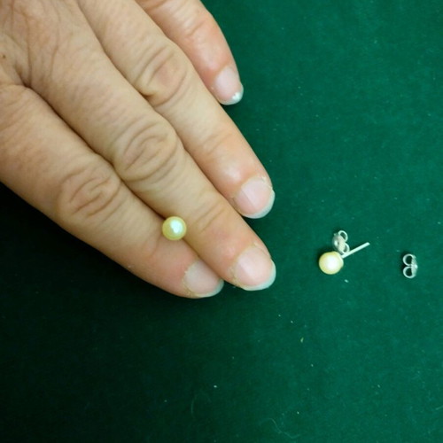 Pearl earrings new, white and gray