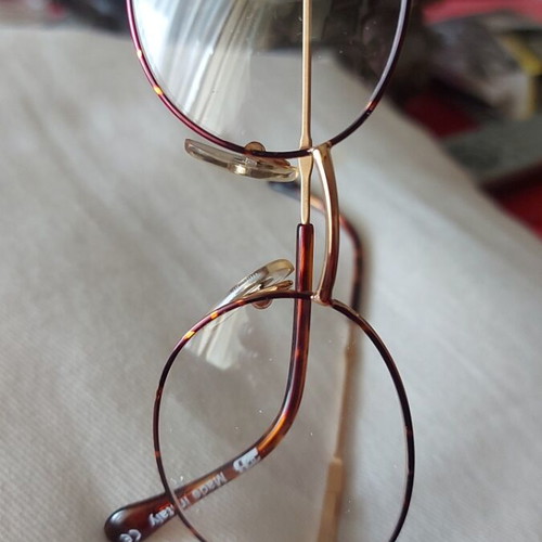 Vintage eyeglass frame like new, gold with brown tortoiseshell