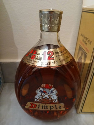 Dimple 12 Year Old whisky 12 years old like new, 1 litre