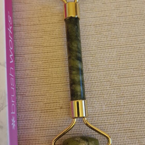 Brushworks HD Jade Roller new, double-headed facial massage tool