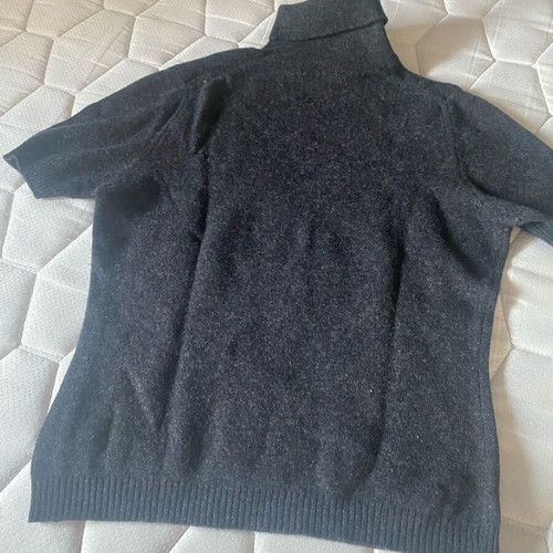 Benetton wool short-sleeve turtleneck sweater gray like new