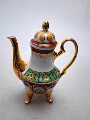 Πλήρες σερβίτσιο του καφέ Royal Fine Porcelain σαν καινούργιο