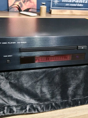 YAMAHA CD-S 300 CD player μεταχειρισμένο με ελαφρές φθορές