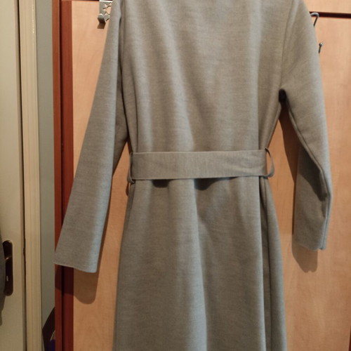 Long coat gray one size like new with belt and pockets