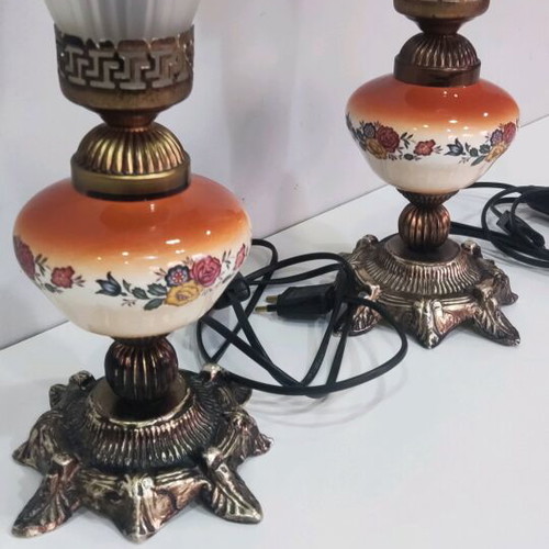 Table lamp pairs like new