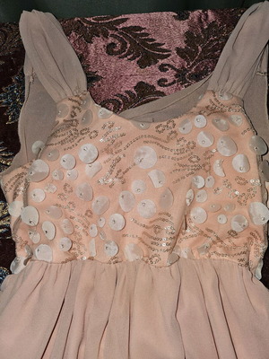 Φόρεμα νούμερο 16 ροζ σαν καινούργιο, αέρινο με φόδρα και ανοικτή πλάτη