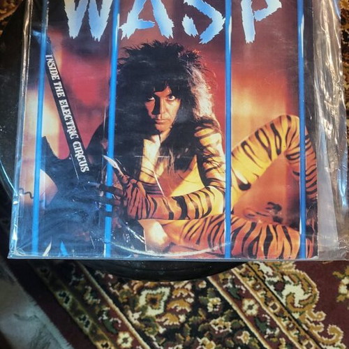 Wasp Inside the Electric Circus vinyl used, moderate condition
