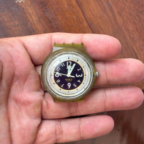 Vintage Swatch Swiss AG 1994 wristwatch 34mm, blue