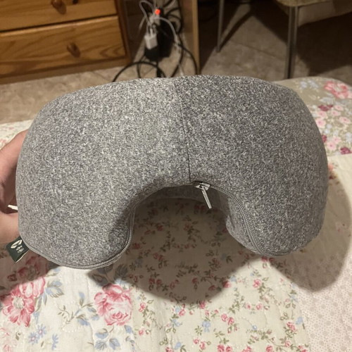 Face Cradle Memory Foam Pillow like new, ergonomic support