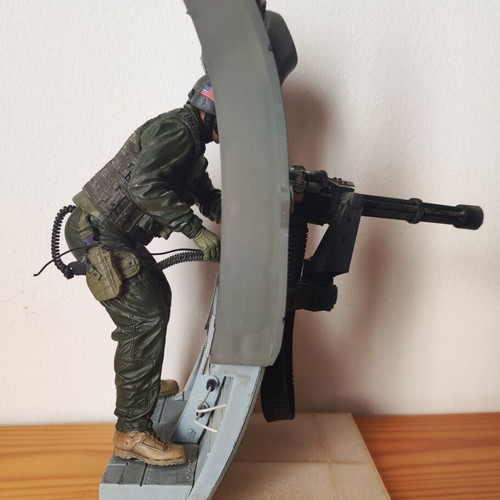 McFarlane Military Series 6 Air Force Helicopter Gunner action figure, 21 cm