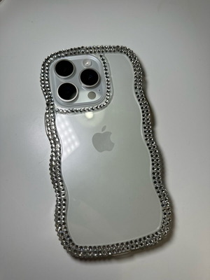iPhone 15 pro θήκη κινητού με στρας